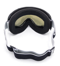 Silver Spaced Out II - Anti-Dust, Ski and Snowboard Goggle Mask with UV Protection, Anti-Fog Technology with Protective Case