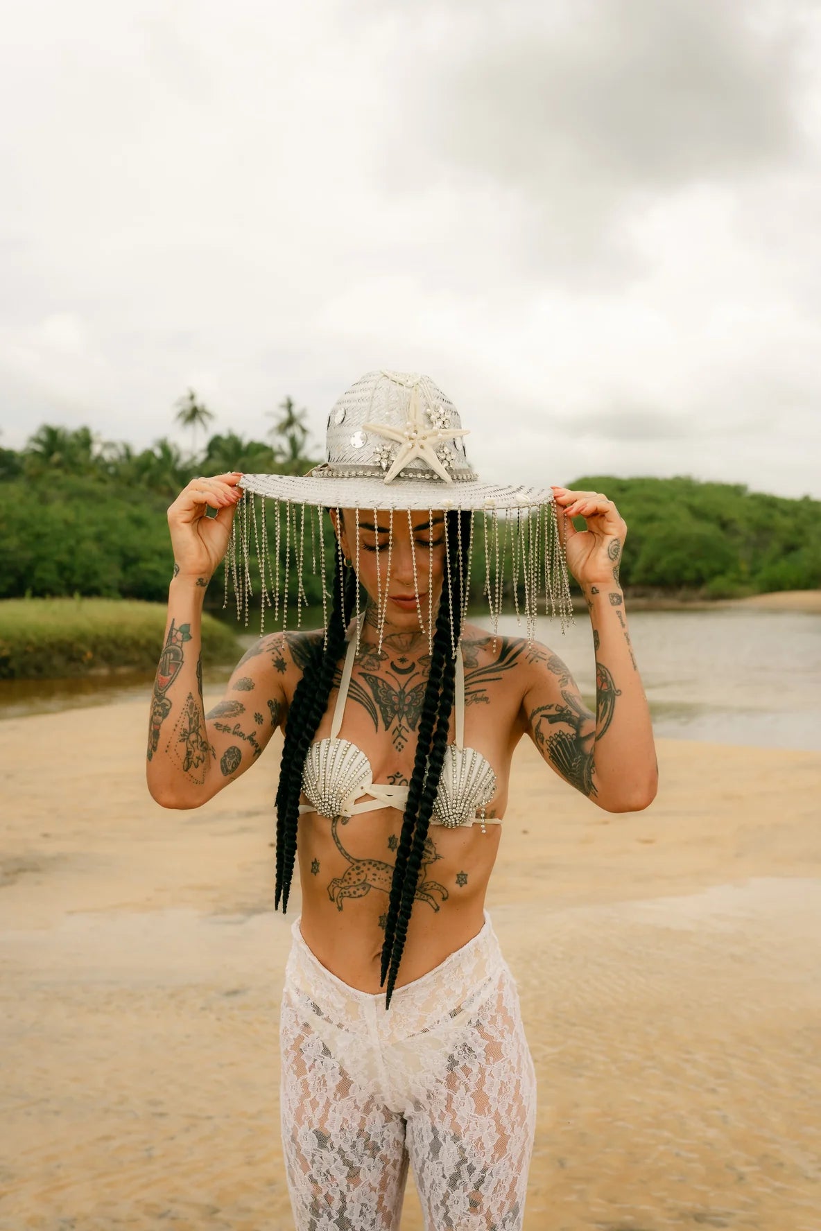 Sea Star Fringed Silver Hat