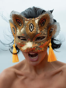 Feline Untamed Diva Gold Mask