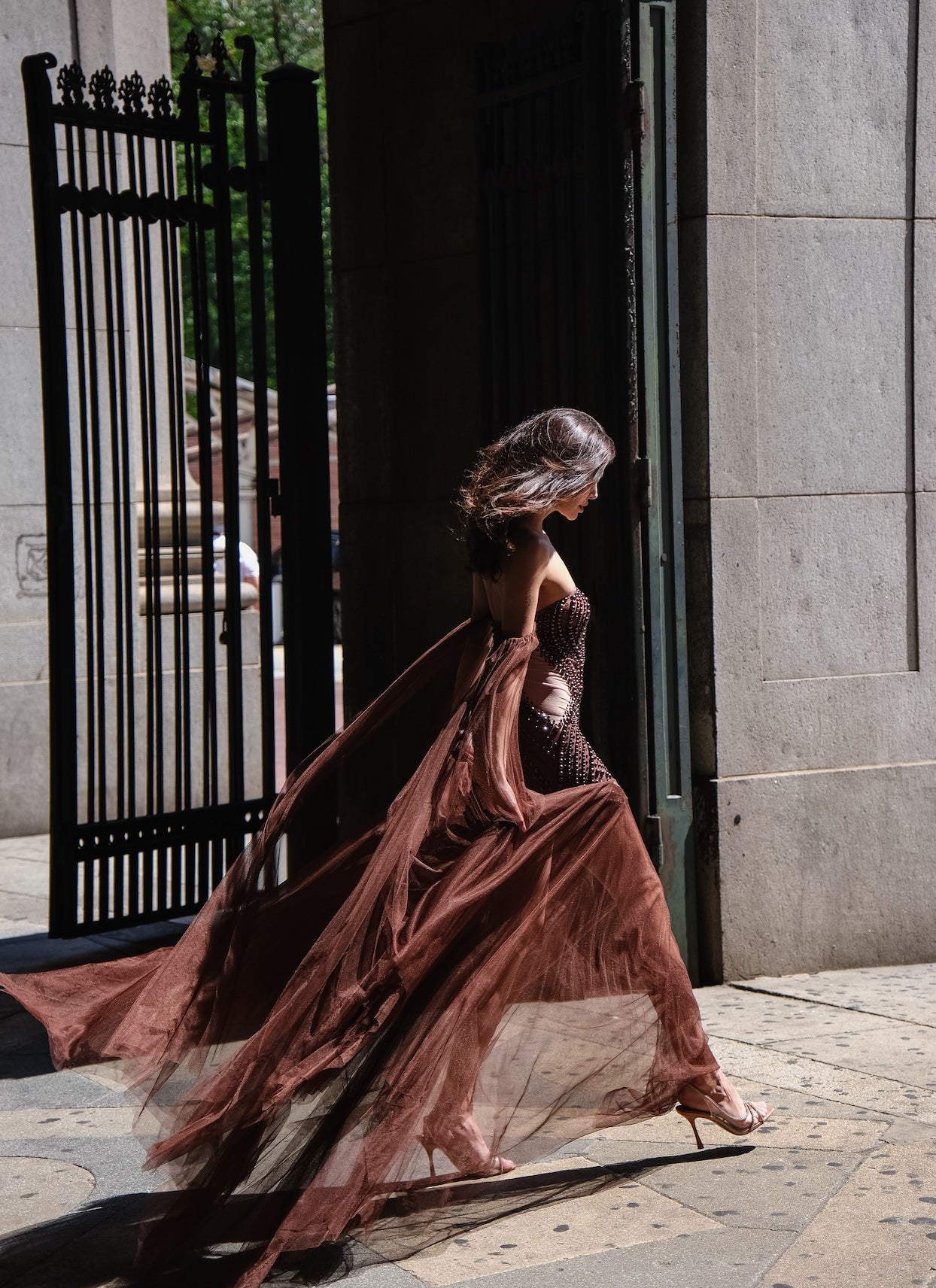 Earthlings Brown Flowy Tulle Dress – HARMONIA NY