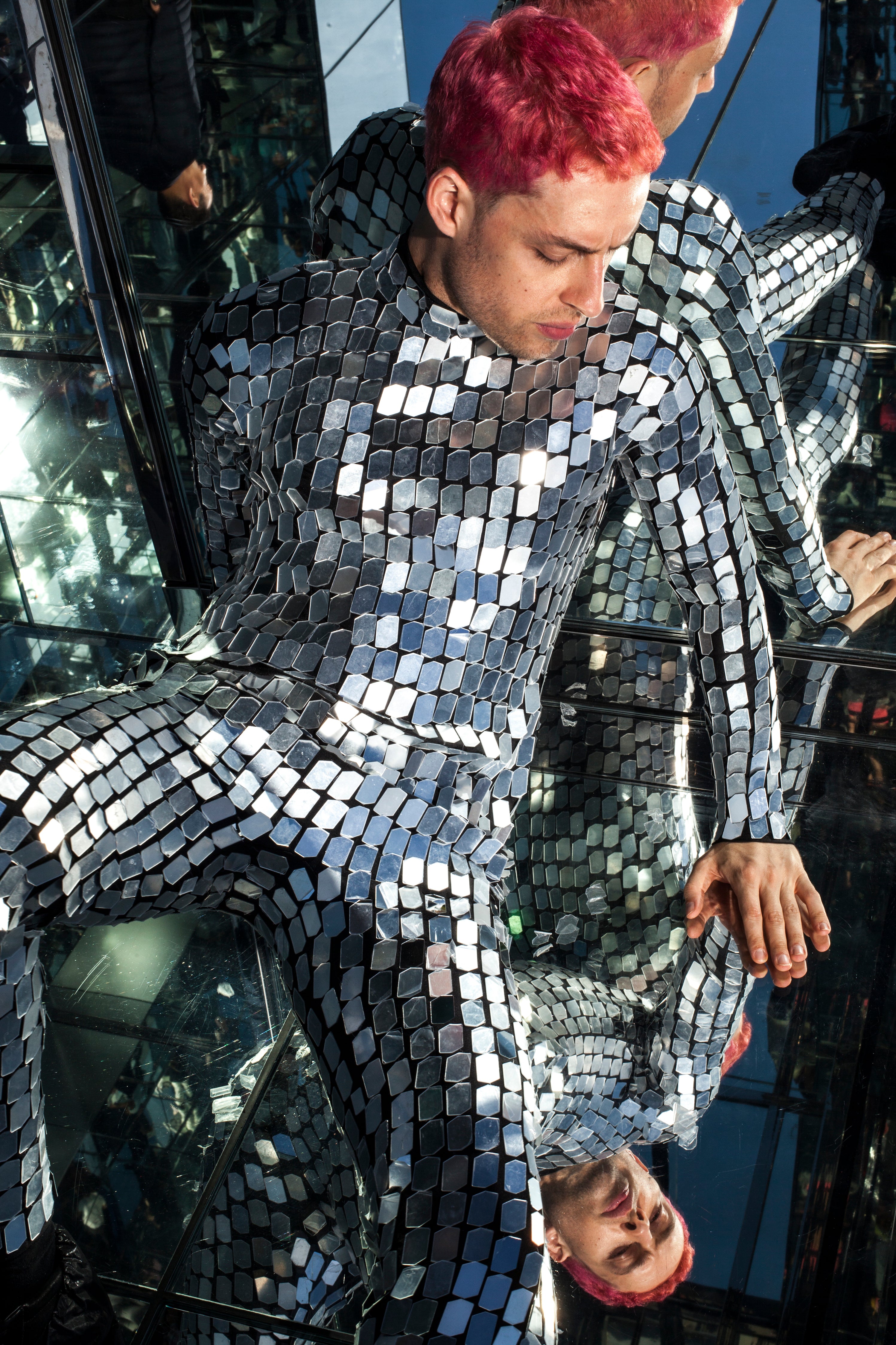 ソサエティのリフレクションミラーボディスーツ – HARMONIA NY