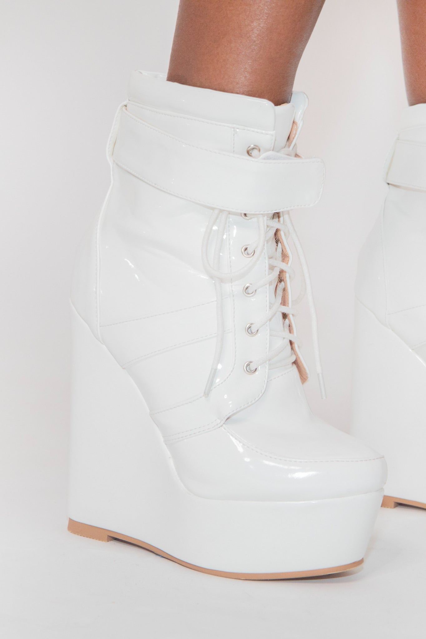 White wedge hotsell heel boots